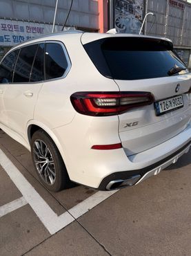 BMW X5 xDrive 30d M Sport — пробег 51 000 км — фото 2 из 5