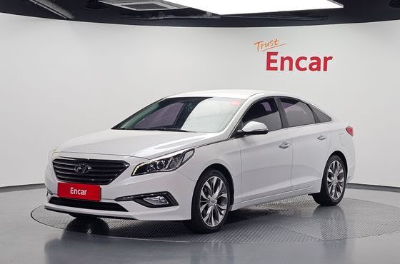 Hyundai Sonata 2.0 Smart — пробег 122 731 км — фото 1 из 5