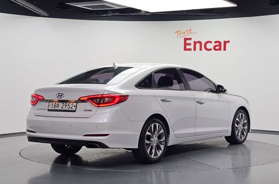 Hyundai Sonata 2.0 Smart — пробег 122 731 км — фото 2 из 5