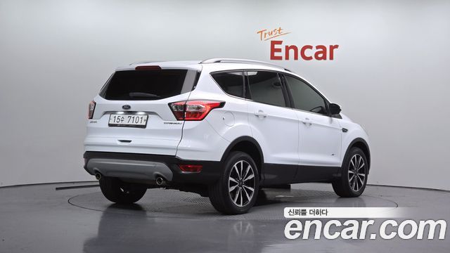 Ford Kuga 2.0 Diesel Titanium — пробег 145 994 км — фото 2 из 5