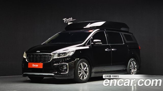 Kia Carnival Gasoline 7-Seater Hi-Limousine President — пробег 101 838 км — фото 1 из 5