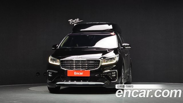 Kia Carnival Gasoline 7-Seater Hi-Limousine President — пробег 101 838 км — фото 3 из 5