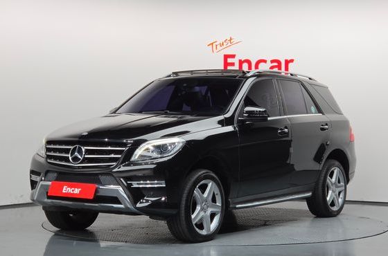 Mercedes-Benz M-class ML350 BlueTEC 4MATIC — пробег 68 975 км — фото 1 из 5
