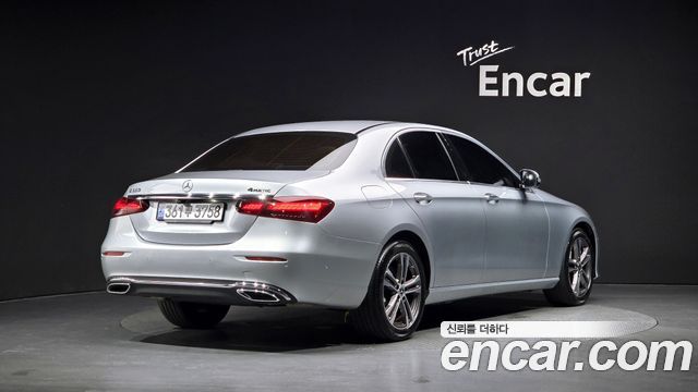 Mercedes-Benz E-Class E350 4MATIC Avantgarde — пробег 55 736 км — фото 2 из 5