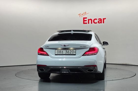 Genesis G70 3.3T Sport AWD Prestige — пробег 56 109 км — фото 4 из 5