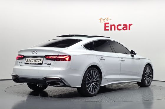 Audi A5 40 TFSI Quattro Premium Sportback — пробег 44 900 км — фото 2 из 5