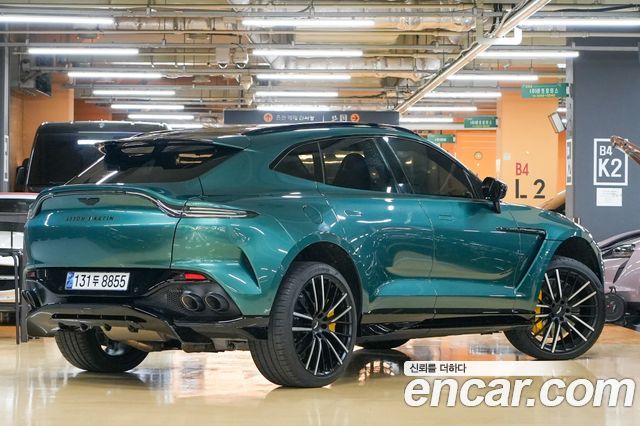 Astonmartin DBX 4.0 V8 707 — пробег 8 447 км — фото 4 из 5