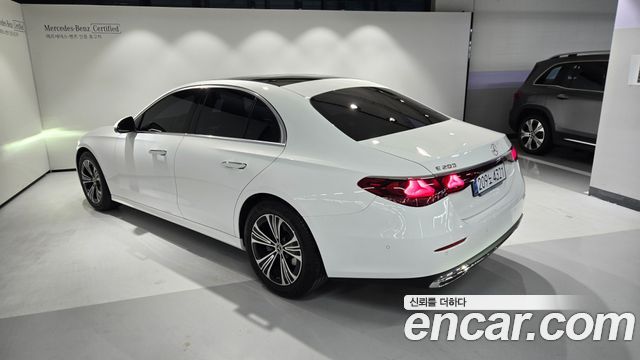 Mercedes-Benz E-Class из Кореи Encar