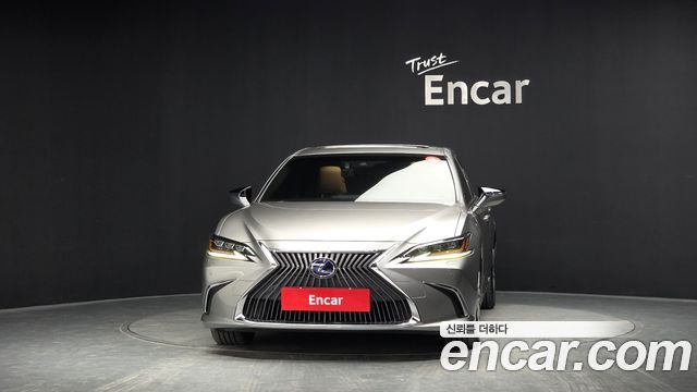 Lexus ES Executive — пробег 142 434 км — фото 3 из 5