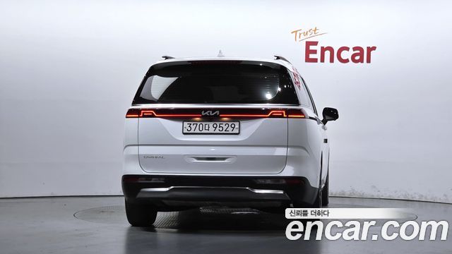 Kia Carnival Diesel 9-Seater Signature — пробег 88 638 км — фото 4 из 5