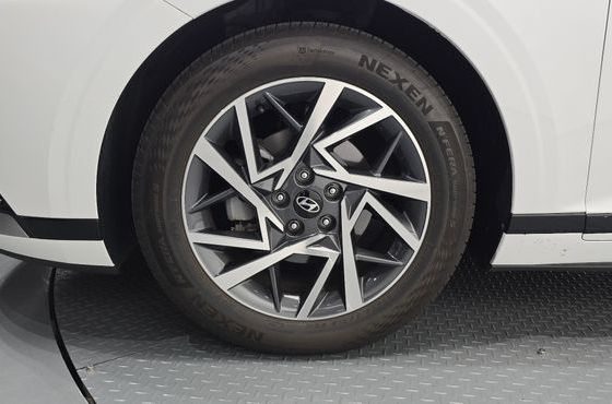 Hyundai Grandeur Premium — пробег 24 216 км — фото 5 из 5