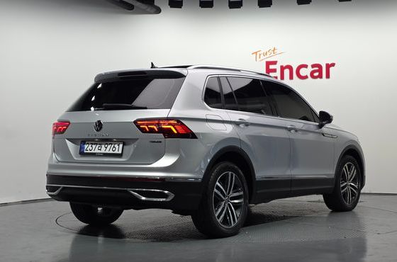 Volkswagen Tiguan 2.0 TDI 4Motion Prestige — пробег 42 827 км — фото 2 из 5
