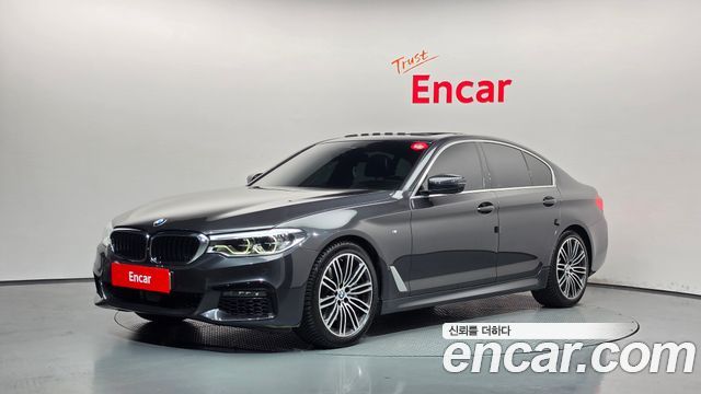 BMW 5-Series 530i xDrive M Sport Package Plus — пробег 50 913 км — фото 1 из 5