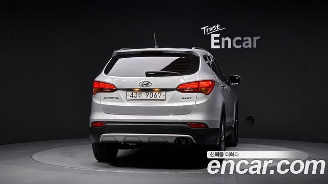 Hyundai Santafe Diesel(e-VGT) 2.0 2WD Premium — пробег 145 311 км — фото 4 из 5