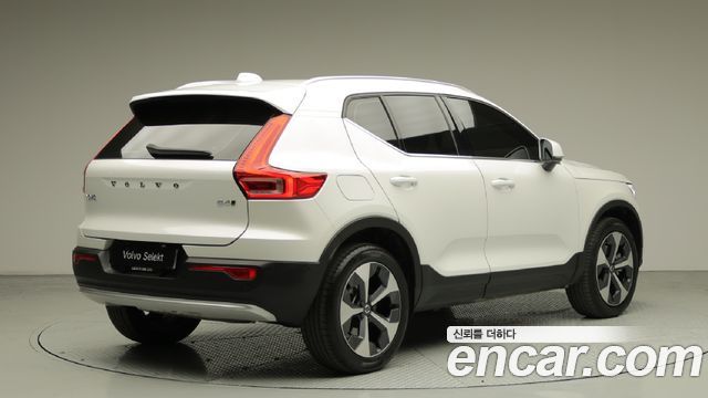 Volvo XC40 из Кореи Encar