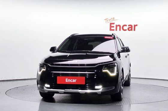 Kia Niro Signature — пробег 43 843 км — фото 3 из 5