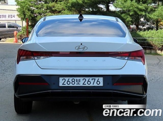 Hyundai AVANTE 1.6 Modern — пробег 12 914 км — фото 4 из 5