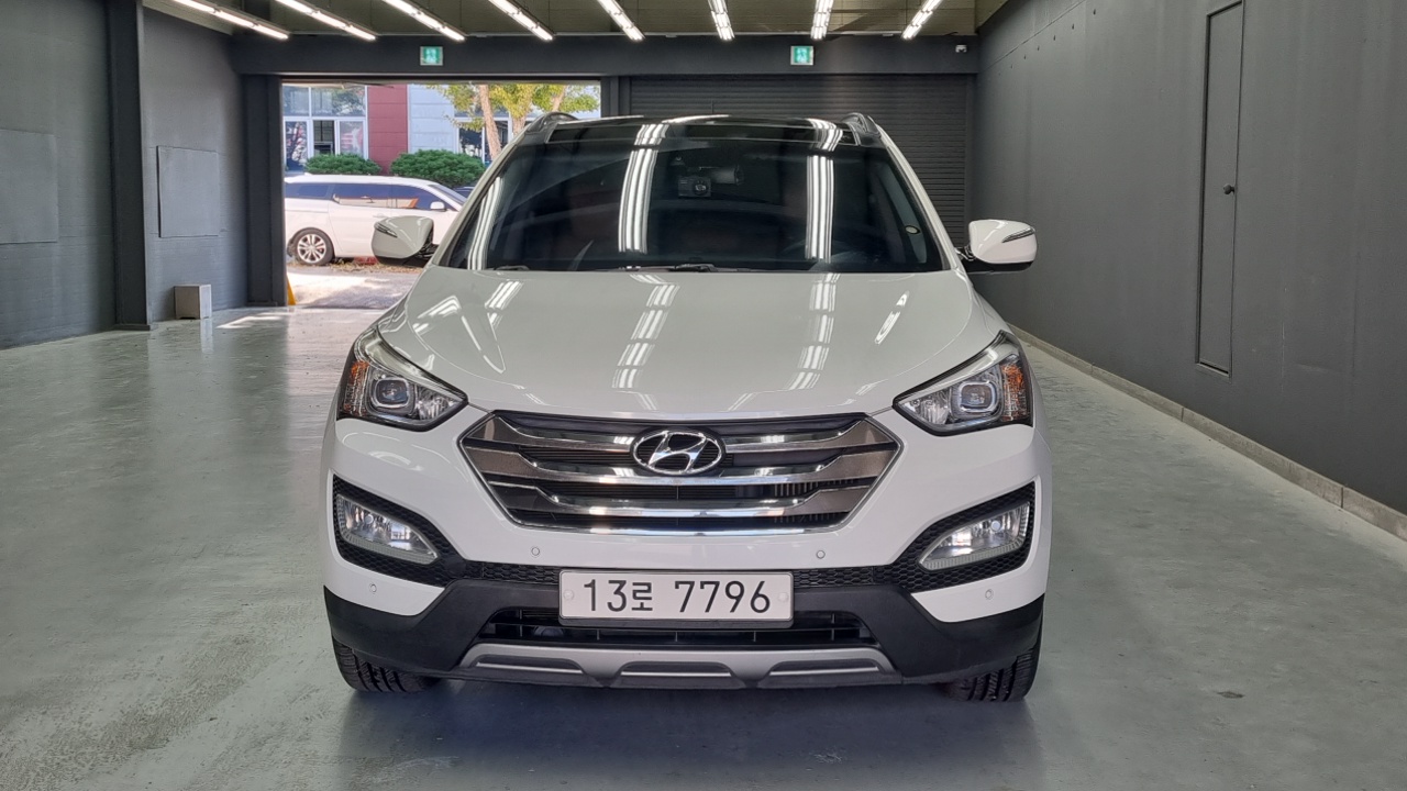 Hyundai Santafe Diesel(e-VGT) 2.0 2WD Exclusive Special — пробег 99 000 км — фото 3 из 5