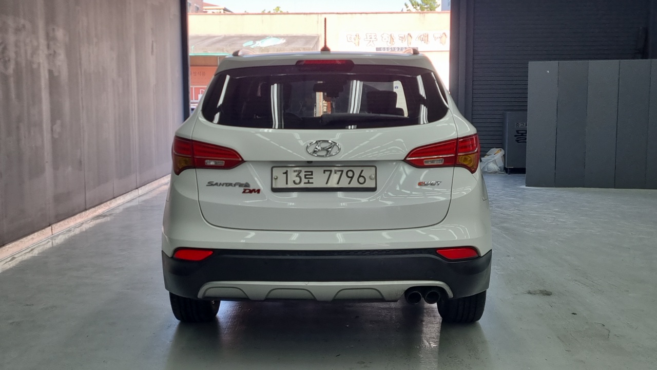Hyundai Santafe Diesel(e-VGT) 2.0 2WD Exclusive Special — пробег 99 000 км — фото 4 из 5