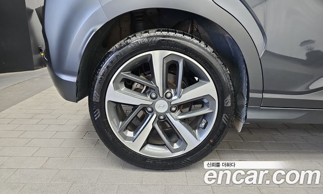 Hyundai Kona из Кореи Encar