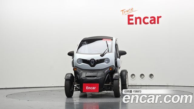 Renault (Samsung) Twizy Cargo(1-seater+Trunk) — пробег 35 726 км — фото 3 из 5