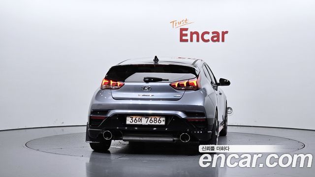 Hyundai Veloster 1.6 Turbo Sport Core — пробег 102 965 км — фото 4 из 5
