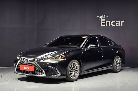 Lexus ES Executive — пробег 140 760 км — фото 1 из 5