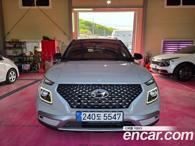 Hyundai Venue 1.6 Flux — пробег 28 617 км — фото 3 из 5