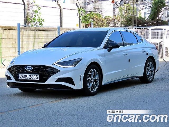 Hyundai Sonata 2.0 Premium Plus — пробег 47 558 км — фото 2 из 5