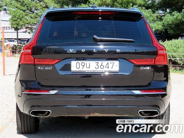 Volvo XC60 D4 Inscription — пробег 160 779 км — фото 4 из 5