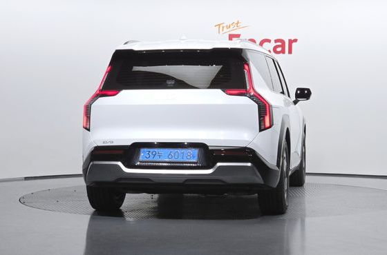 Kia EV9 Long Range 2WD Earth — пробег 58 355 км — фото 4 из 5