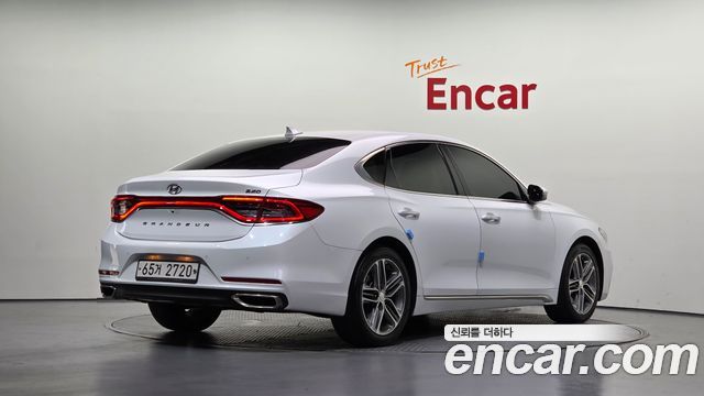 Hyundai Grandeur 2.2 Diesel Premium Special — пробег 184 936 км — фото 2 из 5