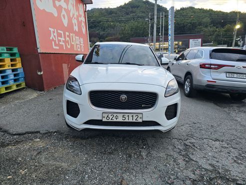 Jaguar E-PACE R250 R-Dynamic SE — пробег 131 125 км — фото 1 из 5