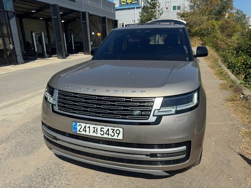 Land Rover Range Rover P530 Autobiography Long Wheel Base — пробег 21 776 км — фото 1 из 5