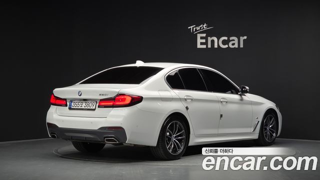 BMW 5-Series 520i M Sport — пробег 50 861 км — фото 2 из 5