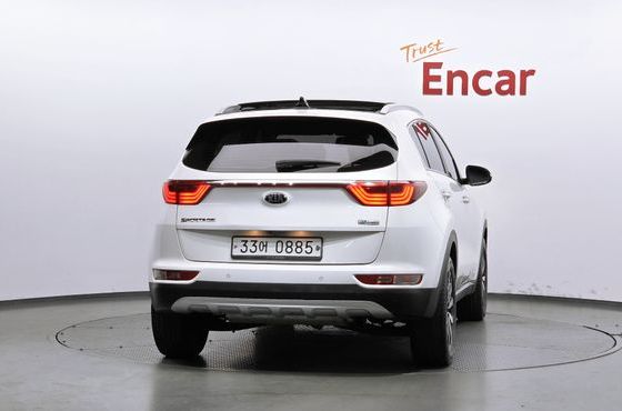 Kia Sportage Diesel 1.7 2wd Noblesse — пробег 128 577 км — фото 4 из 5
