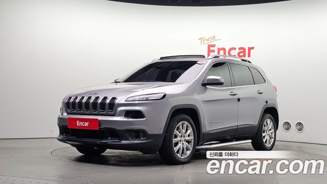 Jeep Cherokee 2.4 Longitude AWD — пробег 122 877 км — фото 1 из 5