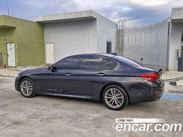 BMW 5-Series 530i M Sport Package Plus — пробег 131 254 км — фото 5 из 5