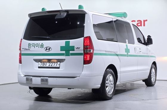 Hyundai Starex Ambulance — пробег 57 543 км — фото 2 из 5