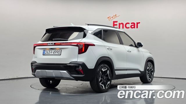 Kia Seltos из Кореи Encar