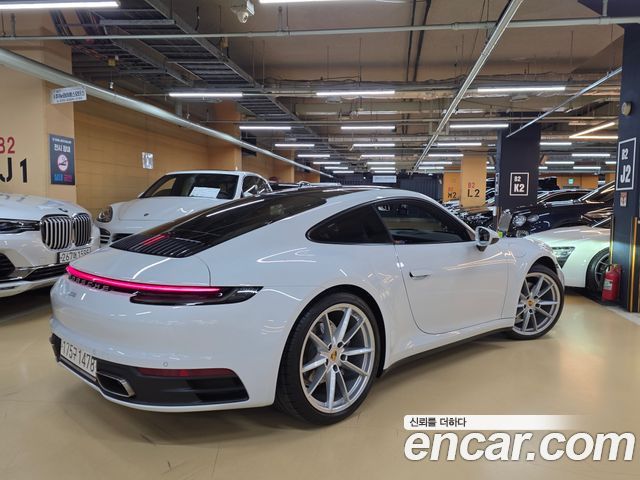Porsche 911 Carrera — пробег 21 000 км — фото 2 из 5