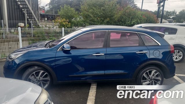 Kia Niro Noblesse — пробег 34 631 км — фото 5 из 5