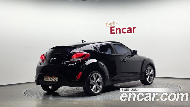 Hyundai Veloster Unique — пробег 79 472 км — фото 2 из 5