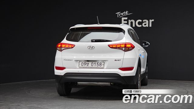 Hyundai Tucson Diesel 1.7 2WD Modern — пробег 100 948 км — фото 4 из 5