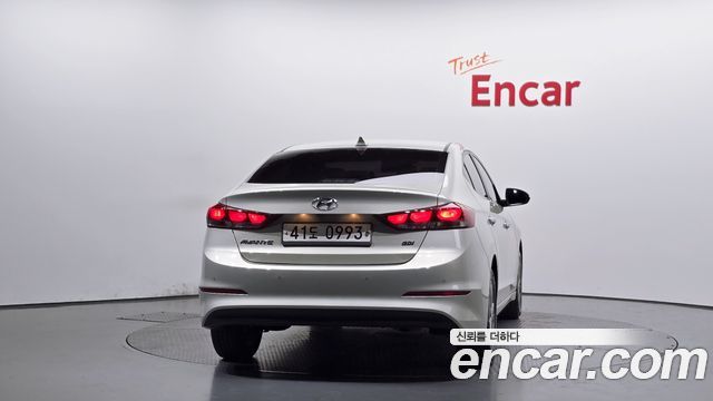 Hyundai AVANTE из Кореи Encar