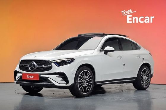 Mercedes-Benz GLC-Class GLC300 4MATIC Coupe — пробег 28 457 км — фото 1 из 5