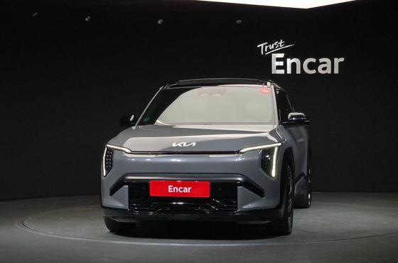 Kia EV3 Long Range 2WD GT Line — пробег 40 564 км — фото 3 из 5