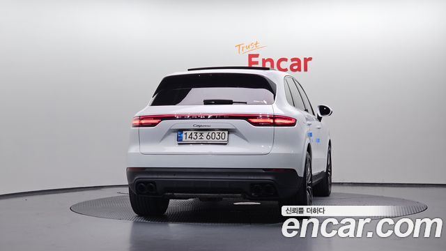 Porsche Cayenne 3.0 — пробег 35 837 км — фото 4 из 5