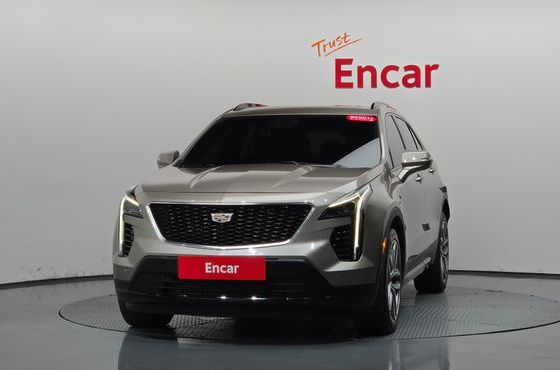 Cadillac XT4 2.0 Sport AWD — пробег 38 735 км — фото 3 из 5