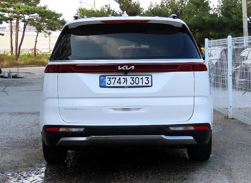 Kia Carnival Diesel 9-Seater Signature — пробег 204 348 км — фото 4 из 5
